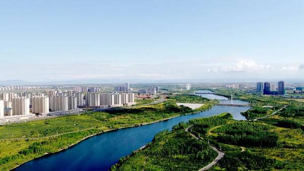 乌兰察布之光,学习变化的力量与自信的成长之旅