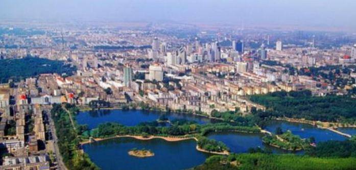 鞍山之光，学习变化的力量与自信之旅