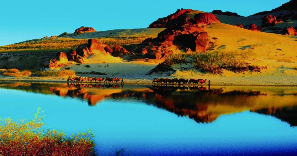 赤峰古城墙下的赤峰风情